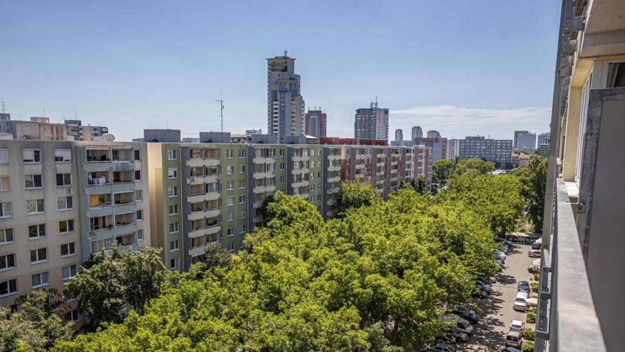 2 Room Apartment With Terrace, New Building, Jegeho Bratysława Zewnętrze zdjęcie