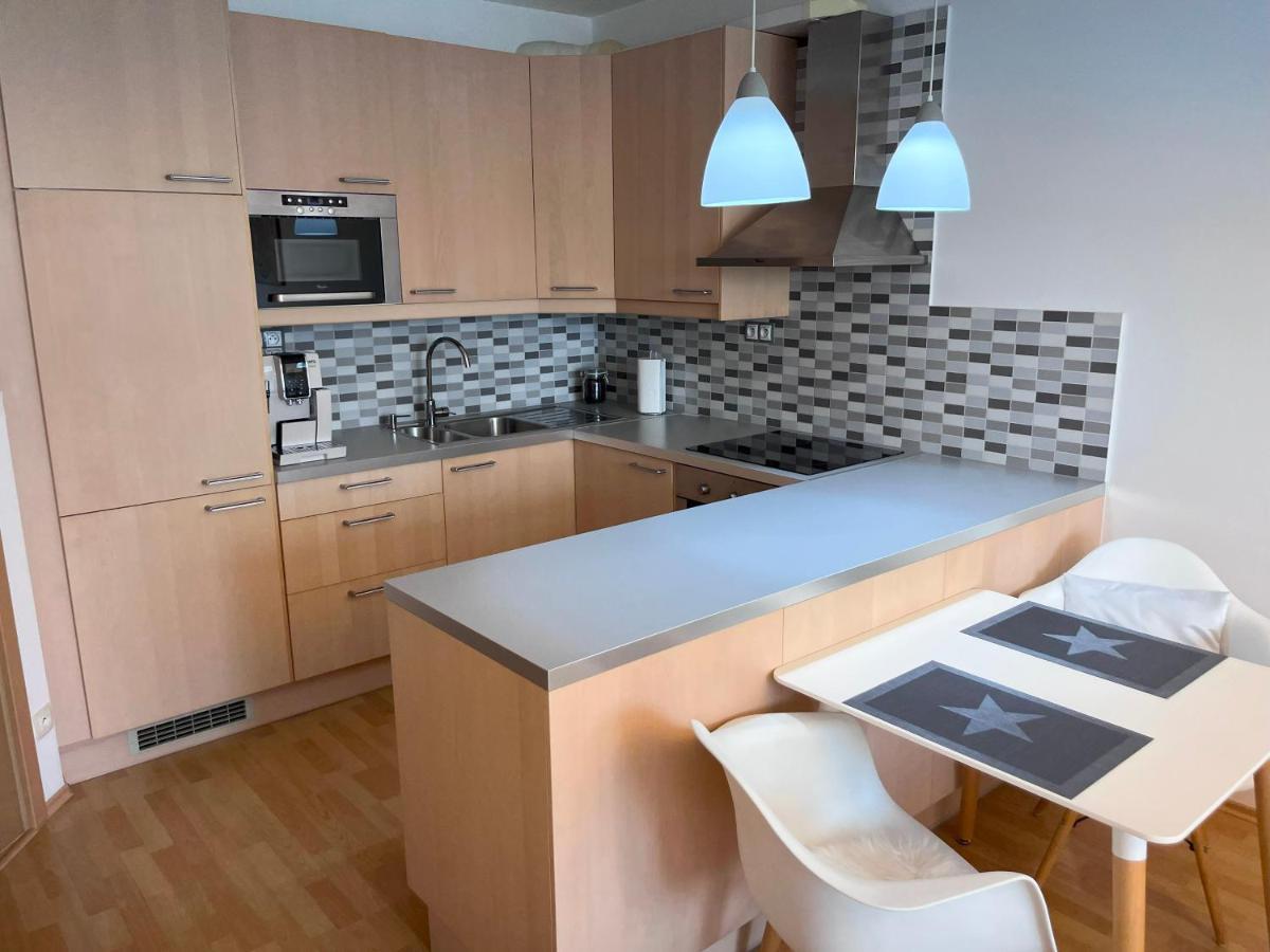 2 Room Apartment With Terrace, New Building, Jegeho Bratysława Zewnętrze zdjęcie